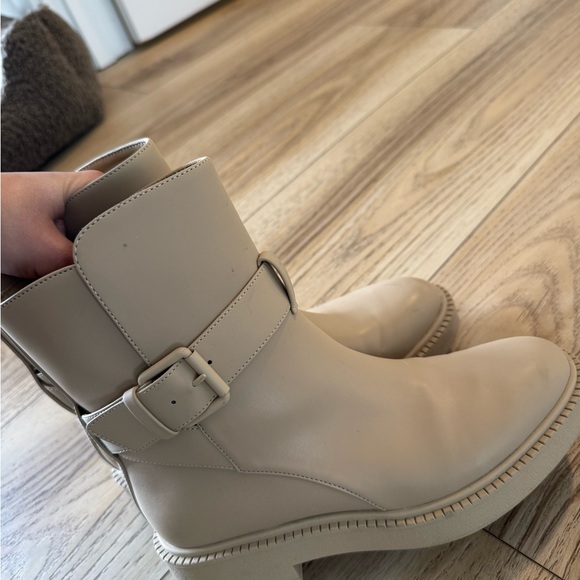 Vince Water Repellent Boots - Picture 5 of 7